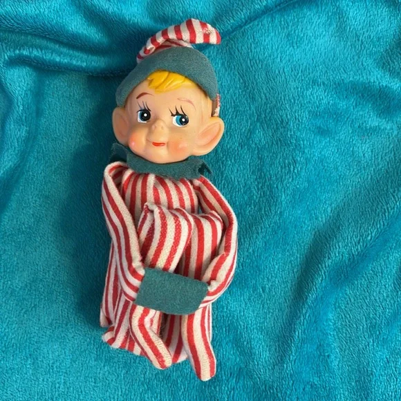 Three Vintage Elves - Picture 7 of 16